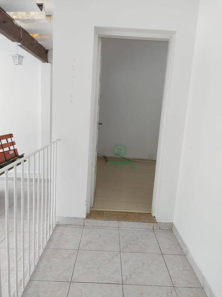 Casa à venda com 4 quartos, 272m² - Foto 11