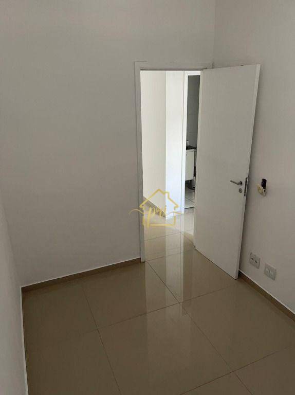 Apartamento à venda com 3 quartos, 84m² - Foto 16