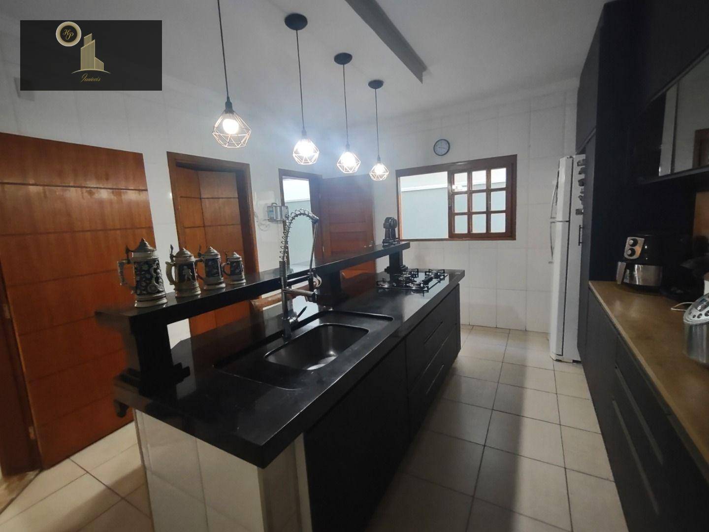 Casa de Condomínio à venda com 3 quartos, 236m² - Foto 21