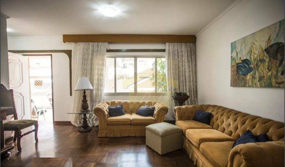 Sobrado à venda com 5 quartos, 260m² - Foto 4