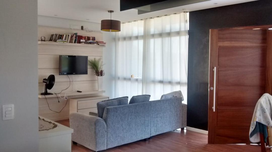 Casa à venda com 3 quartos, 130m² - Foto 4