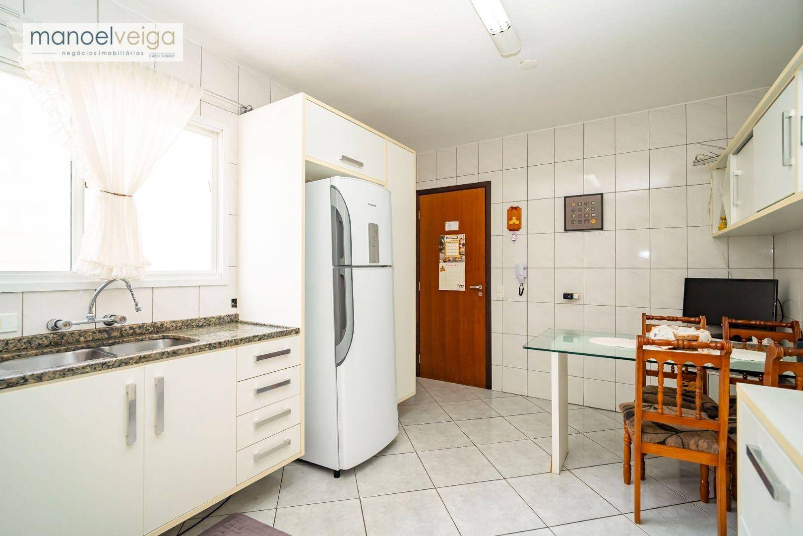 Sobrado à venda com 3 quartos, 189m² - Foto 8