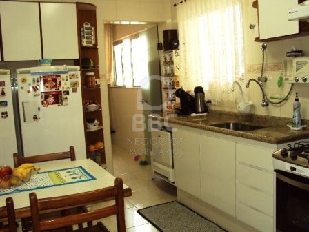 Apartamento à venda com 3 quartos, 96m² - Foto 7