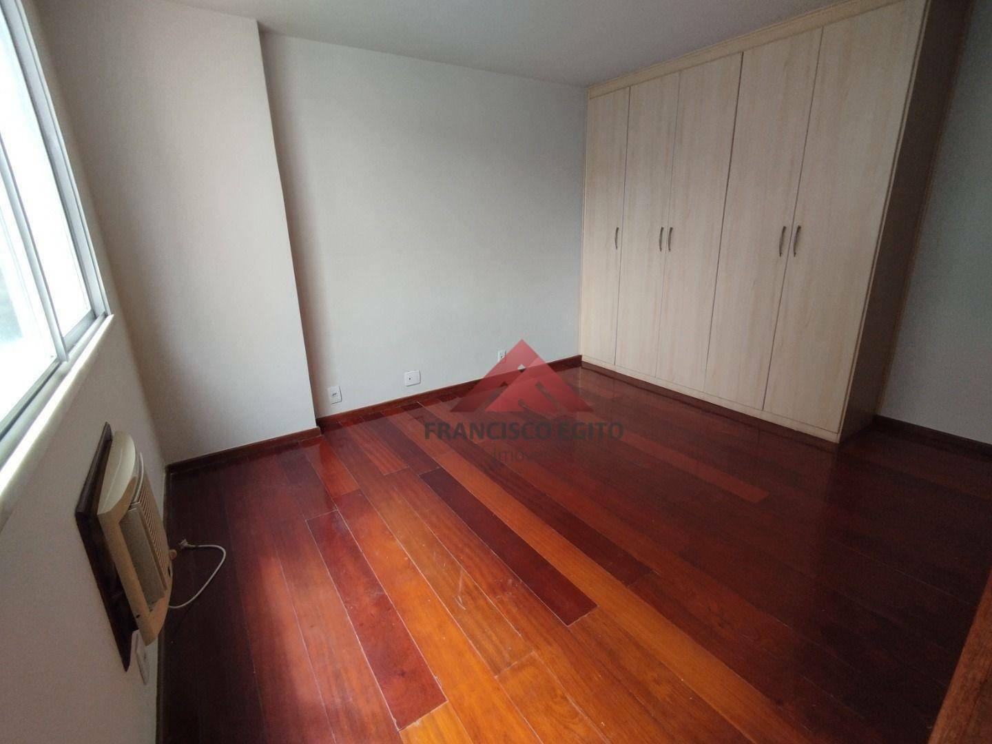 Apartamento à venda com 2 quartos, 90m² - Foto 7