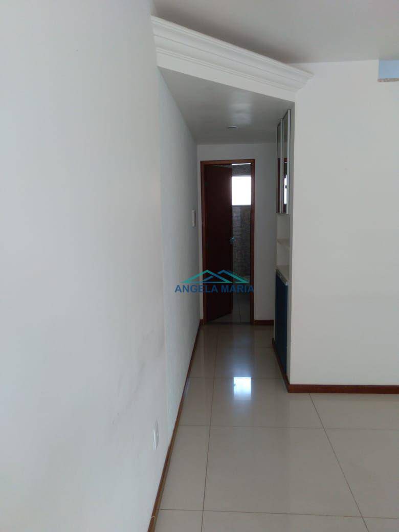 Casa à venda com 3 quartos, 105m² - Foto 8