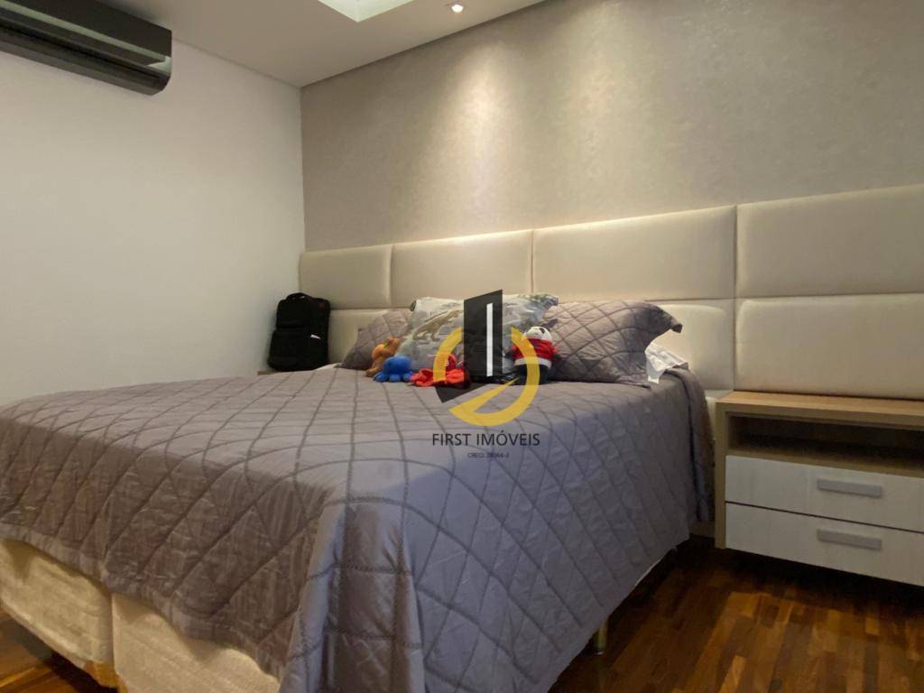 Apartamento à venda com 4 quartos, 240m² - Foto 46