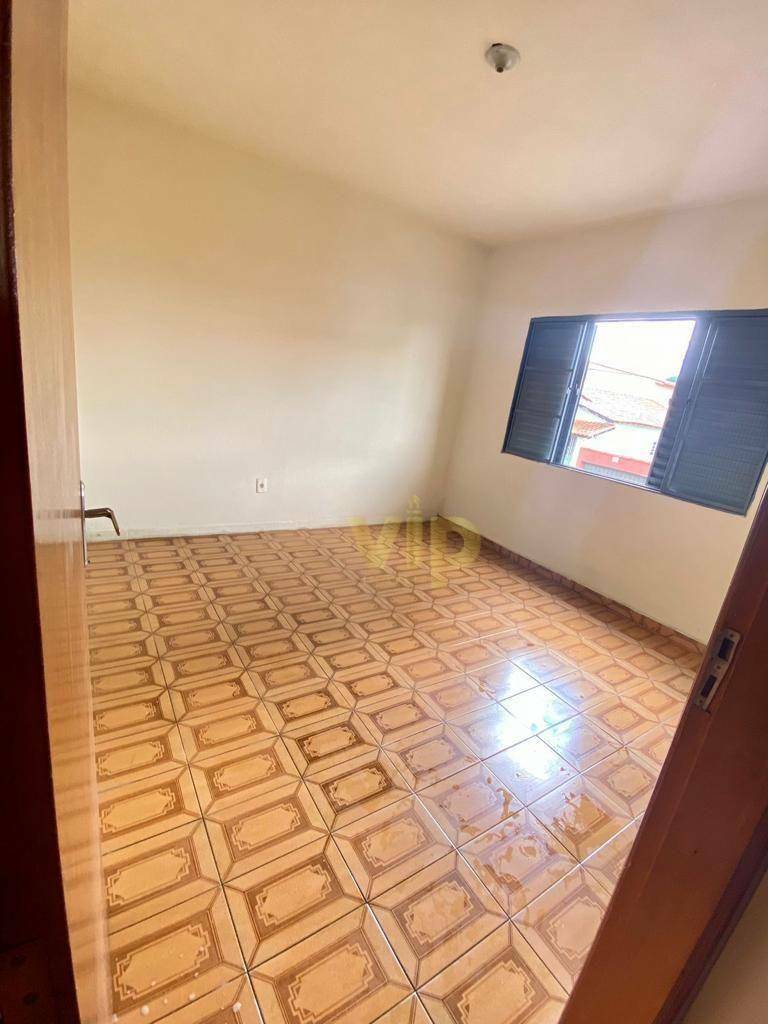 Sobrado à venda com 3 quartos, 220m² - Foto 8