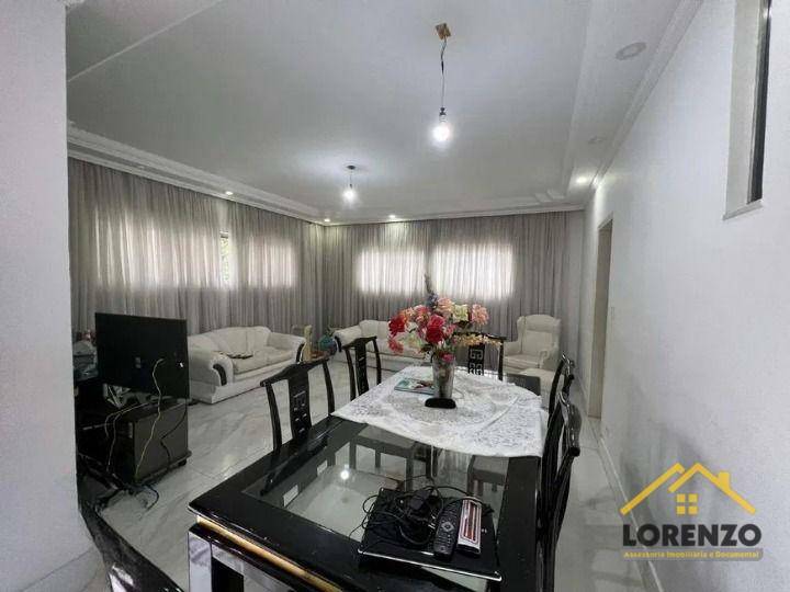 Sobrado à venda com 3 quartos, 217m² - Foto 4