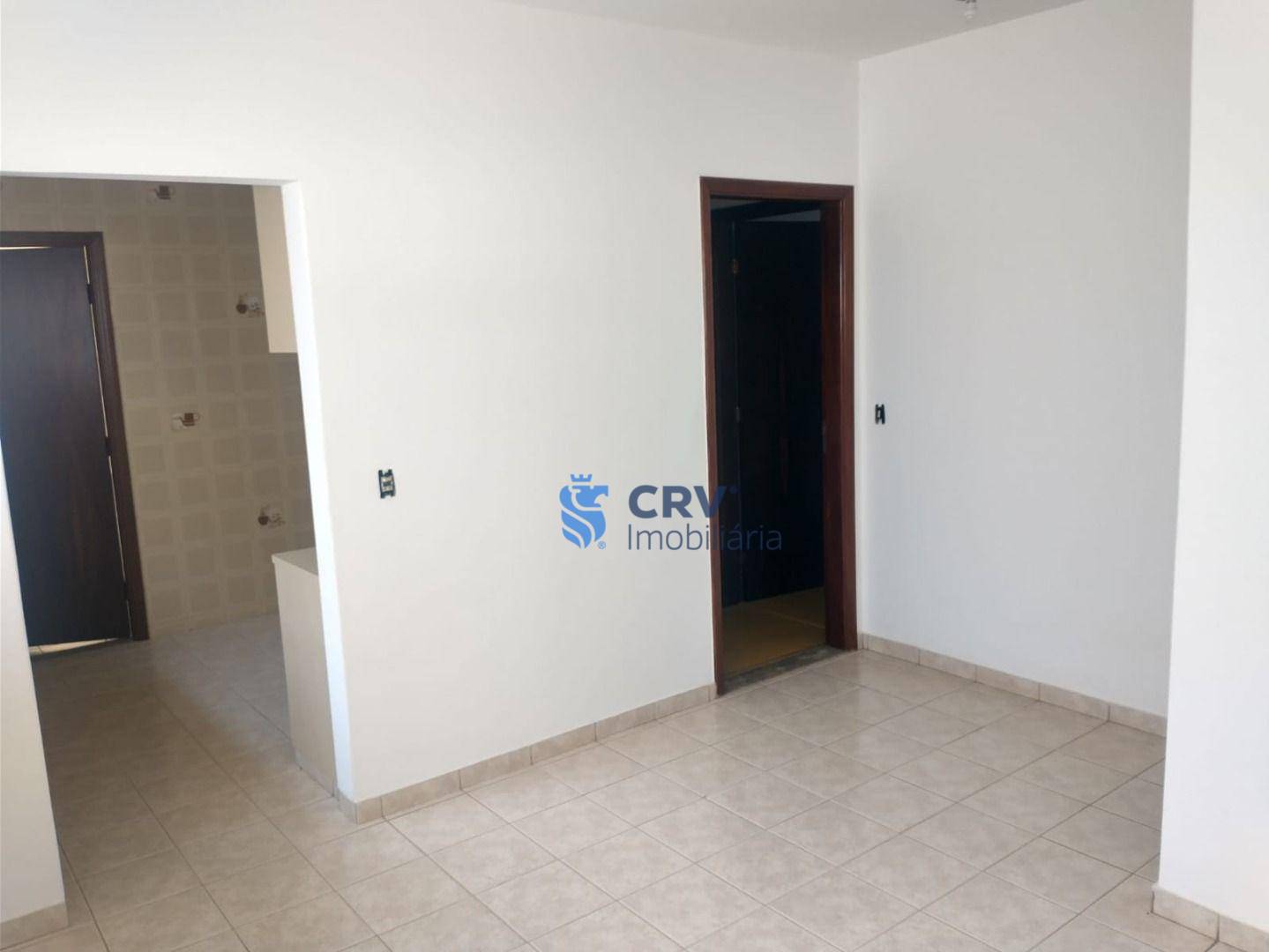 Casa à venda com 3 quartos, 180m² - Foto 3