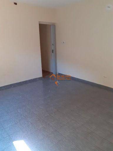 Sobrado à venda com 7 quartos, 300m² - Foto 14