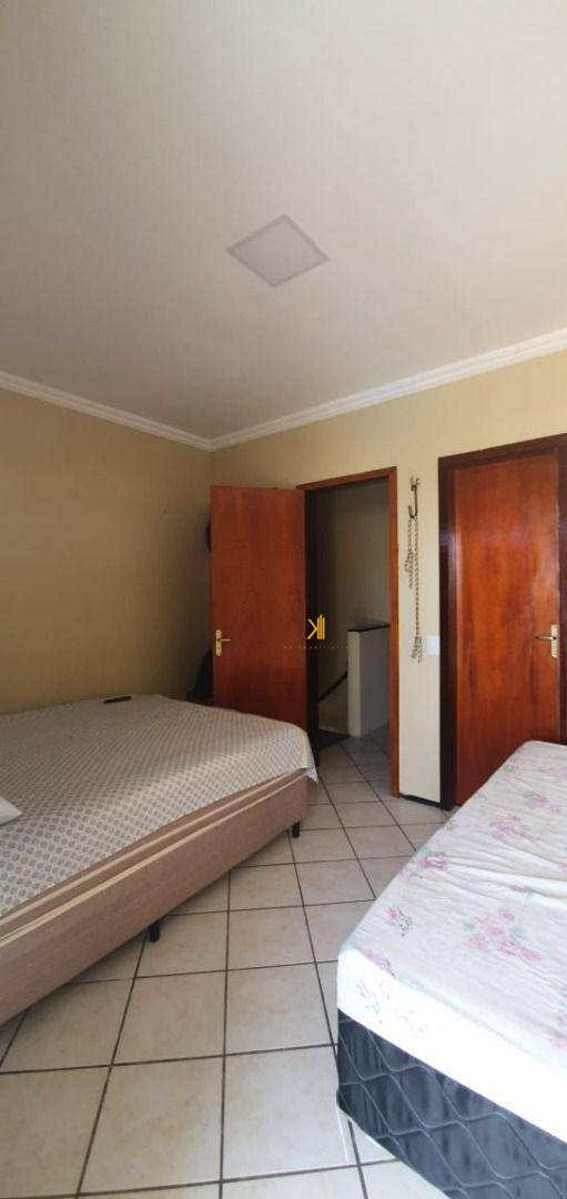 Casa à venda com 2 quartos, 100m² - Foto 7