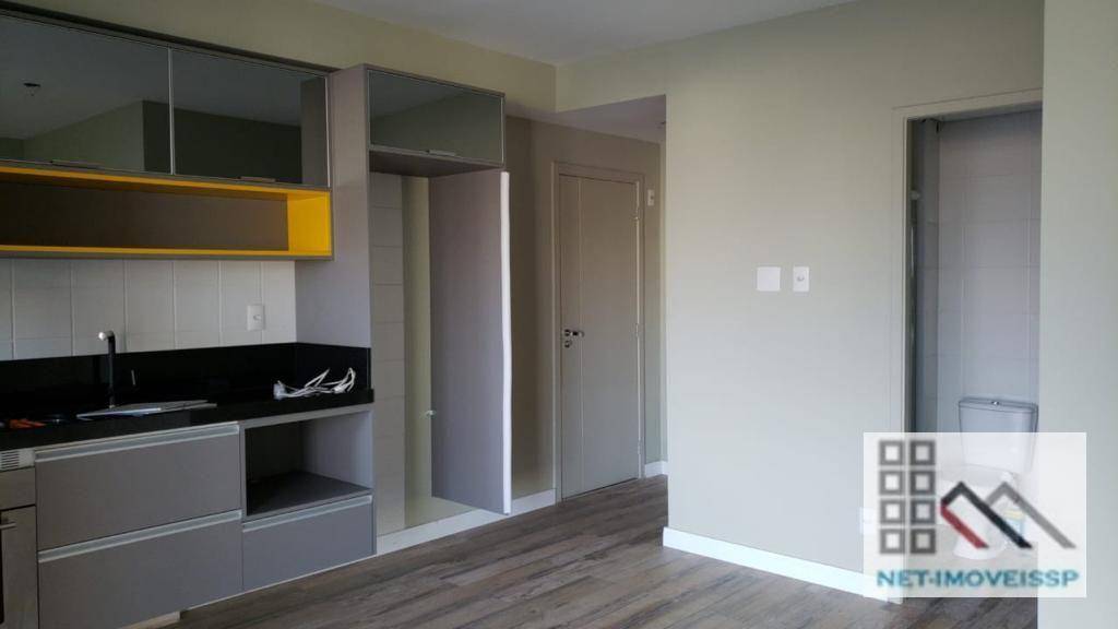 Apartamento à venda com 2 quartos, 66m² - Foto 1