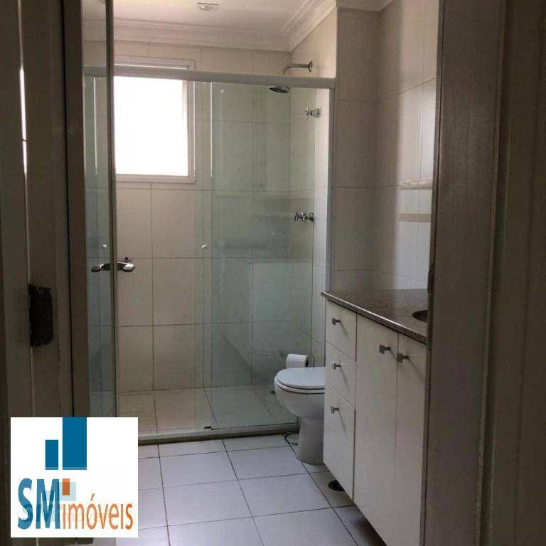 Apartamento para alugar com 3 quartos, 140m² - Foto 15