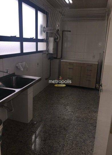 Apartamento à venda com 4 quartos, 209m² - Foto 4