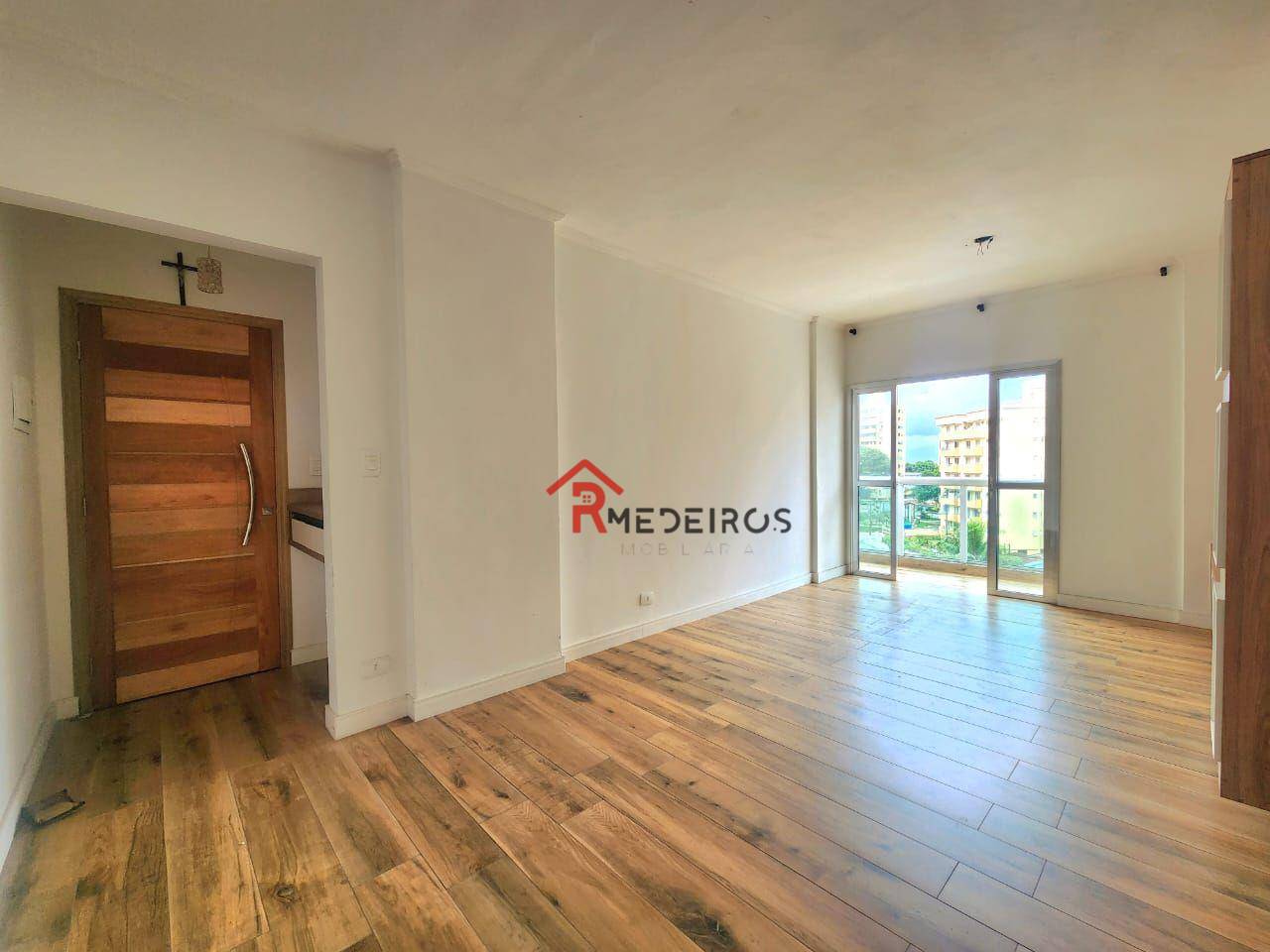 Apartamento à venda com 2 quartos, 86m² - Foto 2