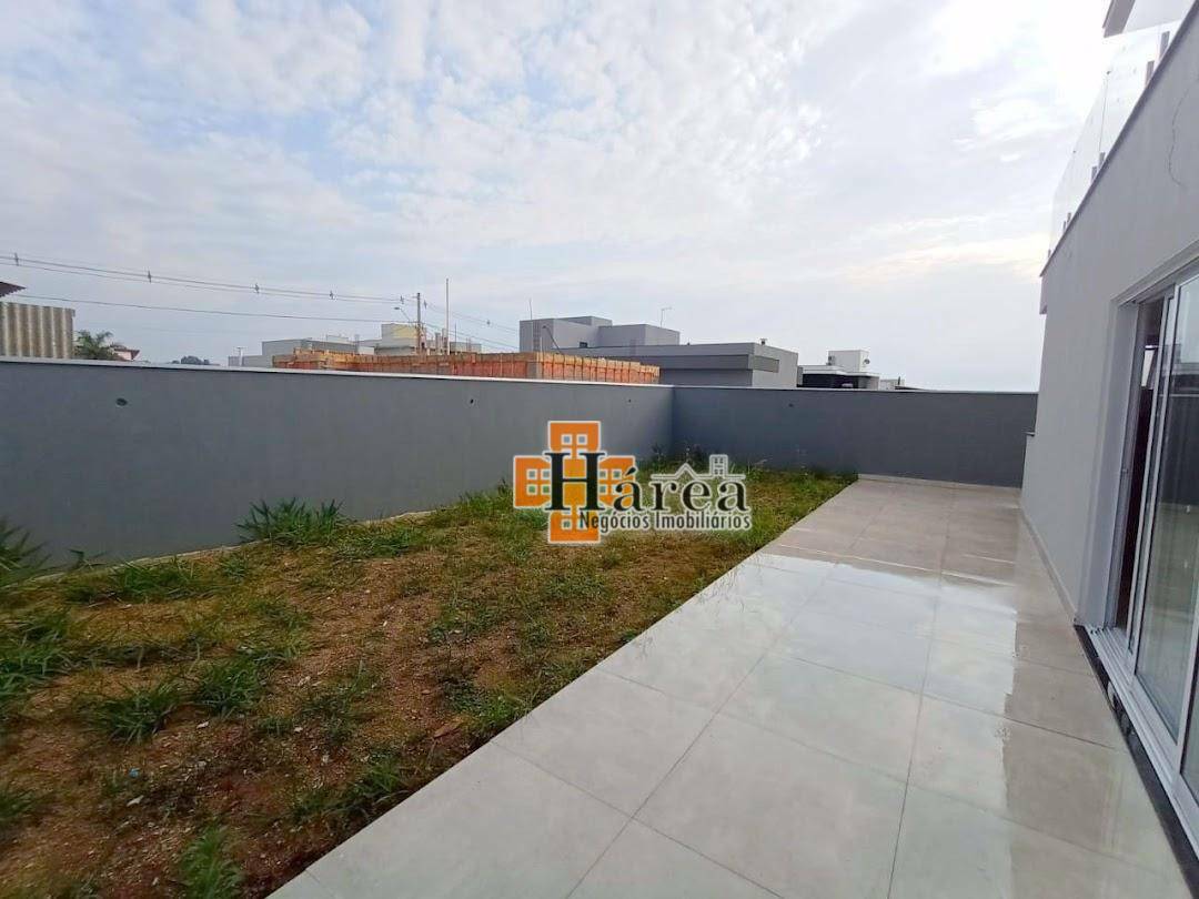 Sobrado à venda com 3 quartos, 215m² - Foto 10