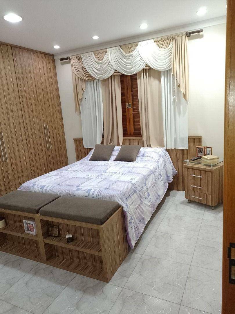 Sobrado à venda com 4 quartos, 283m² - Foto 25