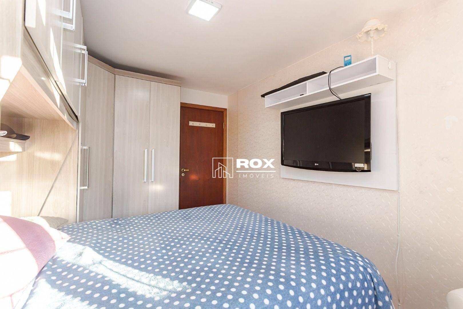 Sobrado à venda com 3 quartos, 100m² - Foto 14