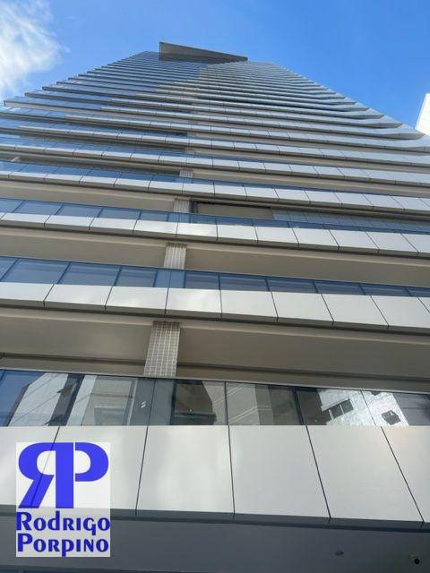 Apartamento à venda com 3 quartos, 170m² - Foto 15