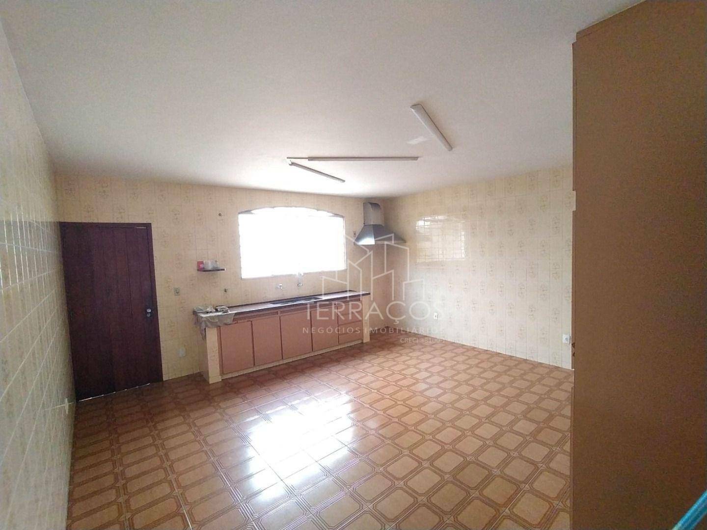 Casa à venda com 3 quartos, 143m² - Foto 5
