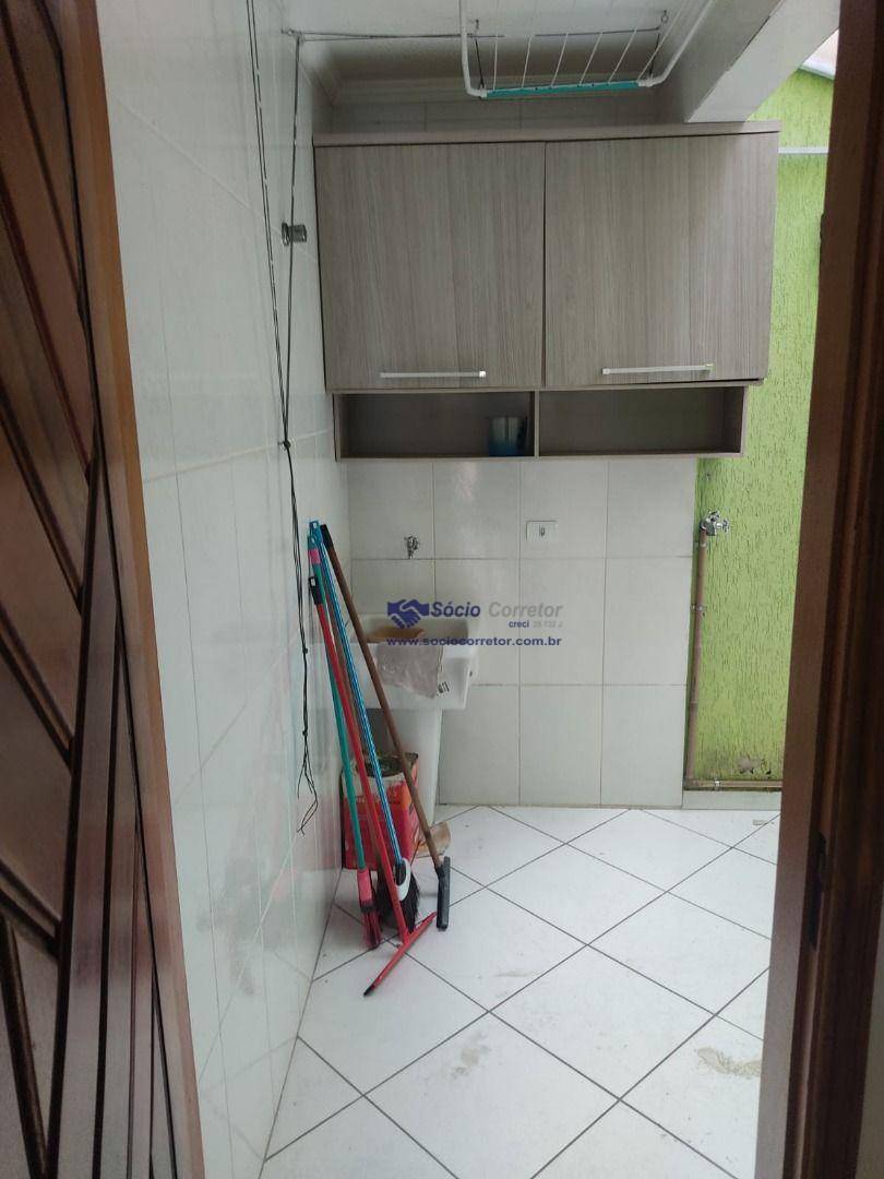 Sobrado à venda com 2 quartos, 75m² - Foto 17