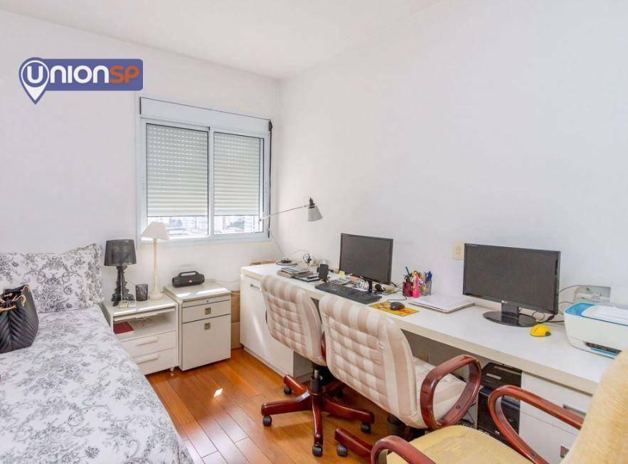 Apartamento à venda com 4 quartos, 180m² - Foto 8