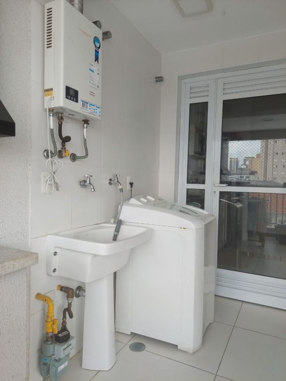 Apartamento à venda com 2 quartos, 76m² - Foto 25