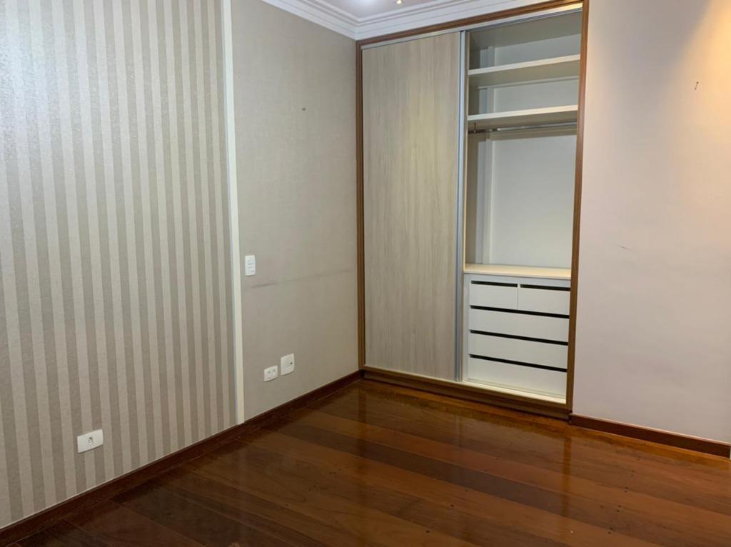 Apartamento para alugar com 4 quartos, 232m² - Foto 16