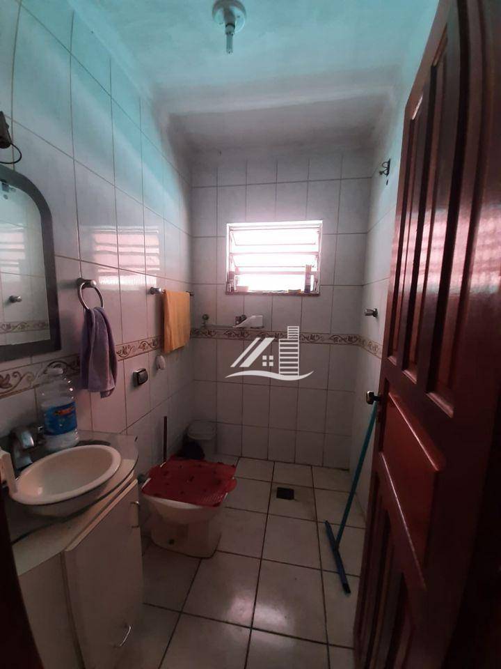 Sobrado à venda e aluguel com 3 quartos, 142m² - Foto 28