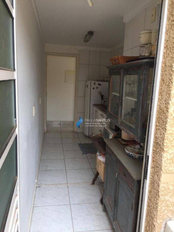 Apartamento à venda com 2 quartos, 63m² - Foto 3