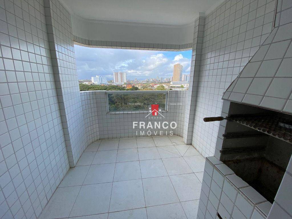 Apartamento à venda com 2 quartos, 67m² - Foto 2