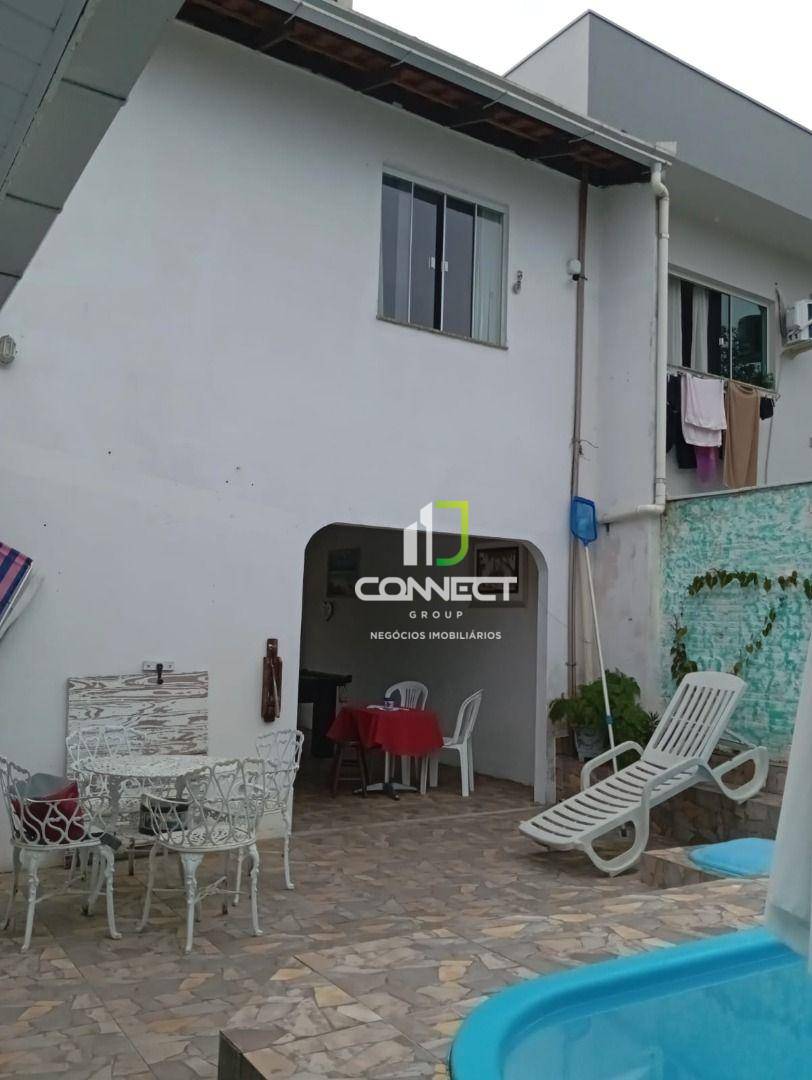 Casa à venda com 4 quartos, 163m² - Foto 17