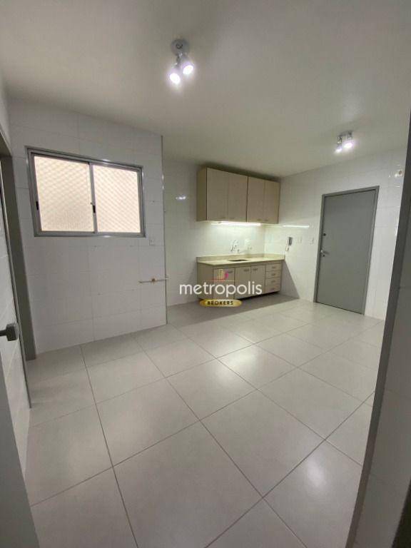 Apartamento à venda com 3 quartos, 117m² - Foto 4