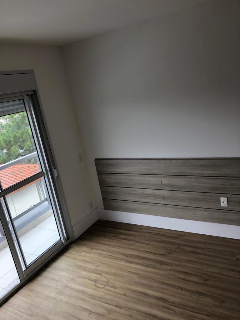 Apartamento à venda com 3 quartos, 95m² - Foto 7