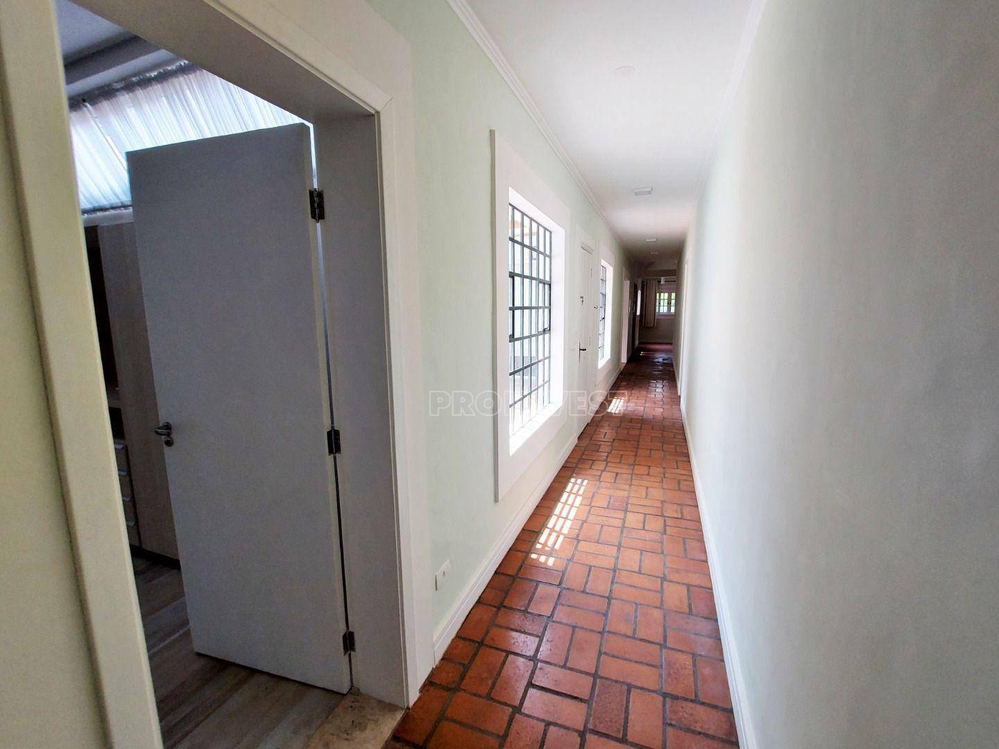 Casa à venda com 4 quartos, 800m² - Foto 22