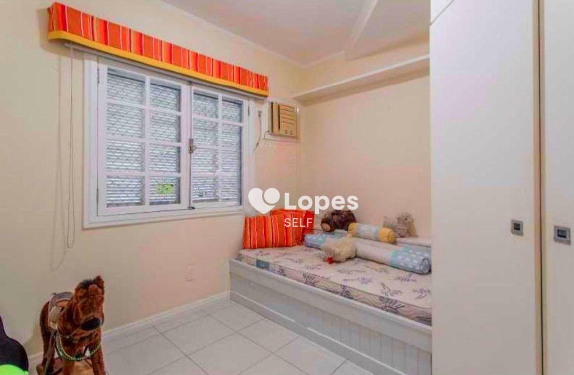 Casa de Condomínio à venda com 3 quartos, 300m² - Foto 5