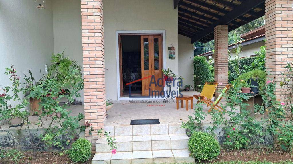 Casa de Condomínio para alugar com 3 quartos, 176m² - Foto 22