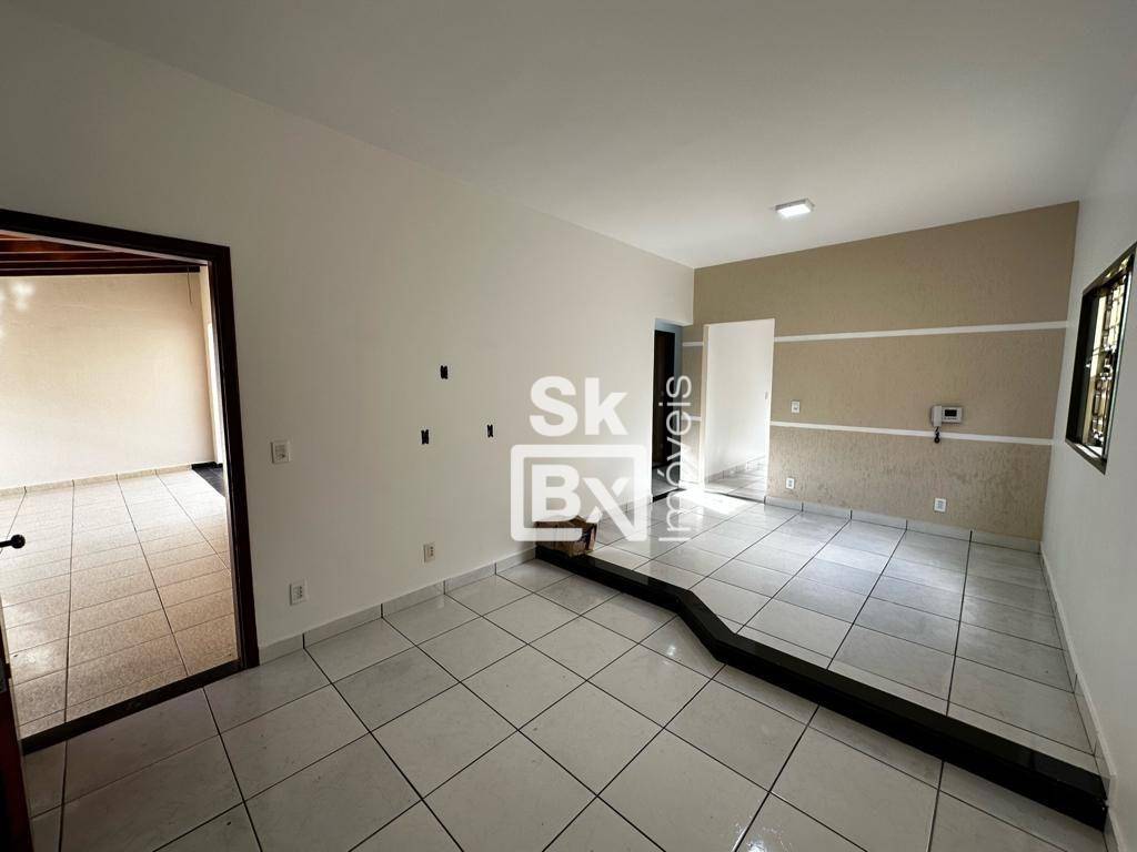 Casa à venda com 3 quartos, 168m² - Foto 12