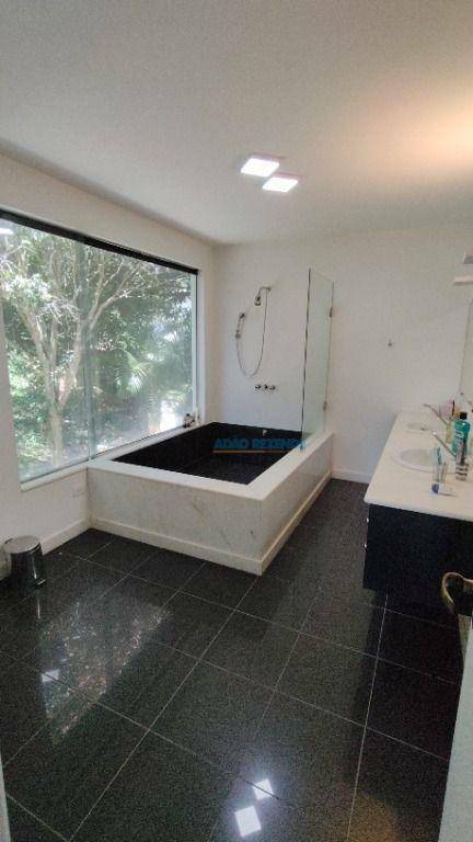 Casa de Condomínio à venda com 5 quartos, 460m² - Foto 73