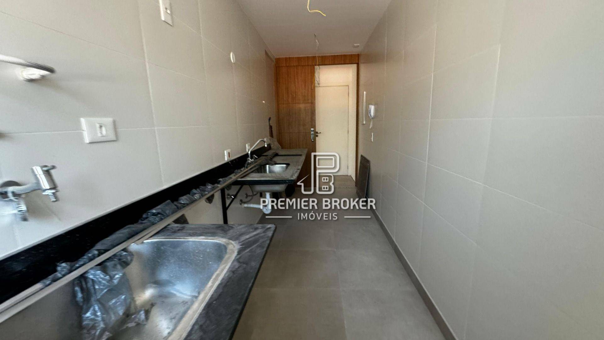 Apartamento à venda com 3 quartos, 89m² - Foto 3