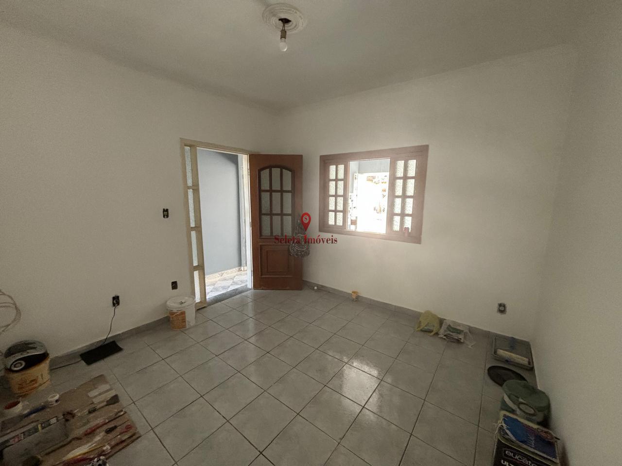 Casa à venda com 3 quartos, 170m² - Foto 4