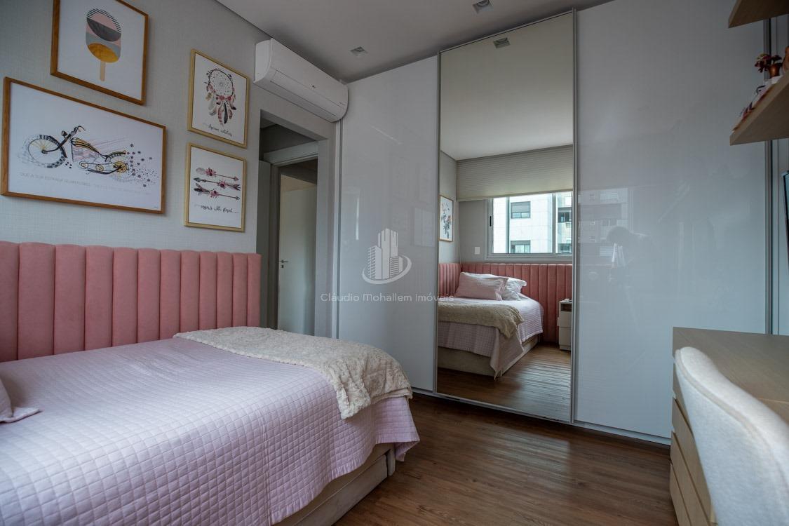 Apartamento à venda com 4 quartos, 217m² - Foto 27