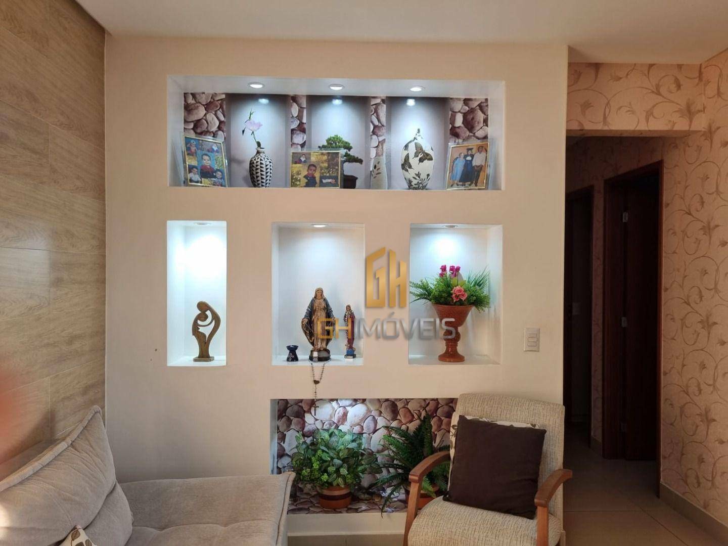 Apartamento à venda com 3 quartos, 74m² - Foto 1