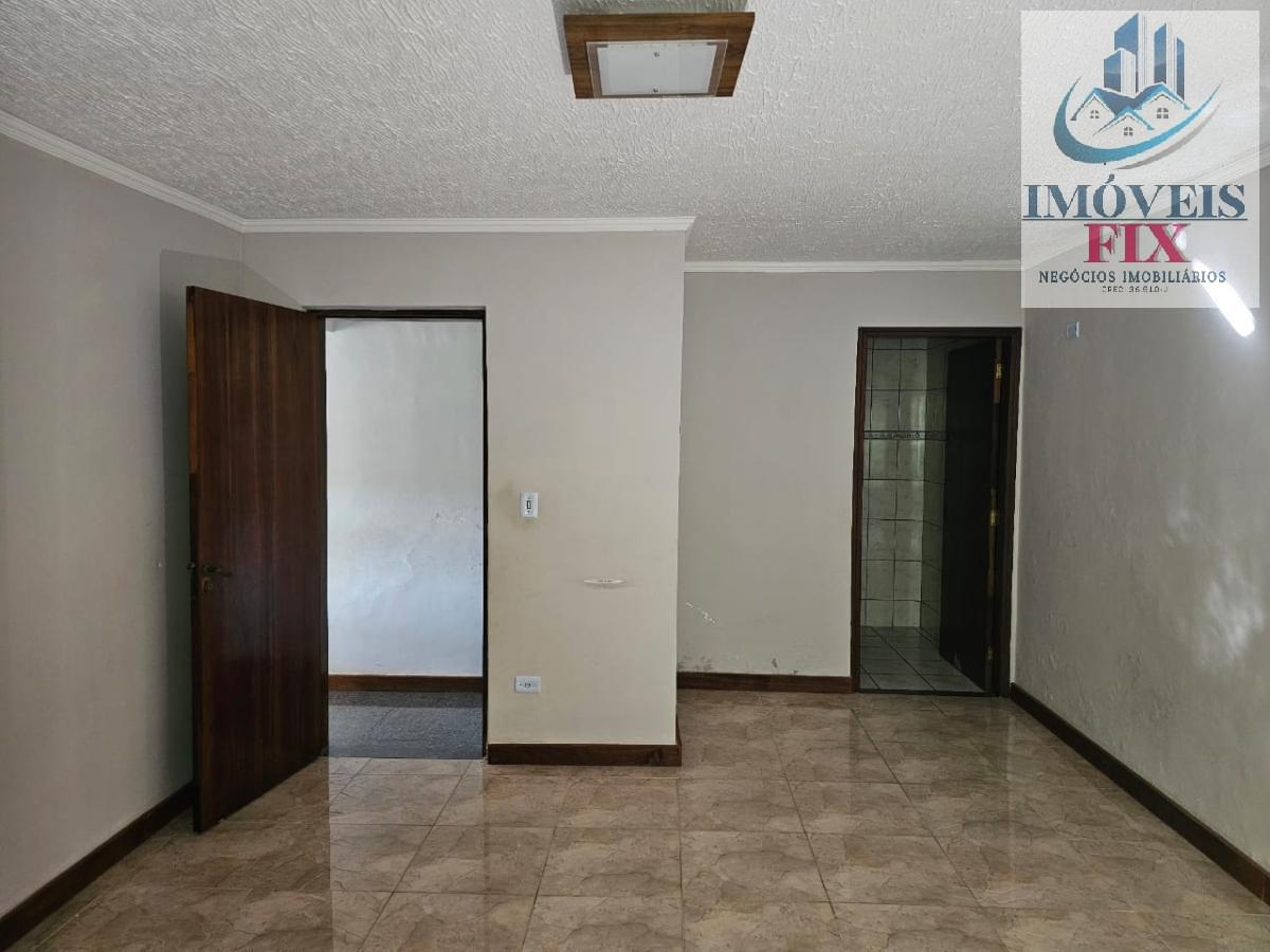 Casa à venda com 3 quartos, 250m² - Foto 9