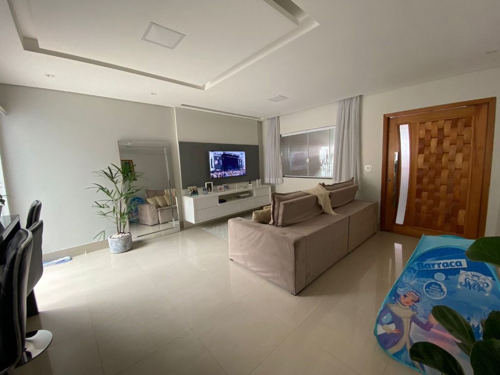 Casa à venda com 2 quartos, 90m² - Foto 12