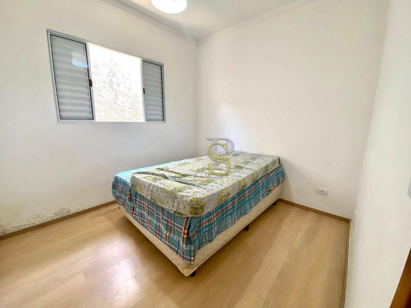 Casa à venda com 2 quartos, 70m² - Foto 13