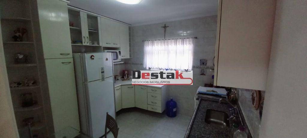 Sobrado à venda com 2 quartos, 138m² - Foto 28