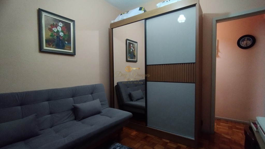 Apartamento à venda com 2 quartos, 61m² - Foto 11