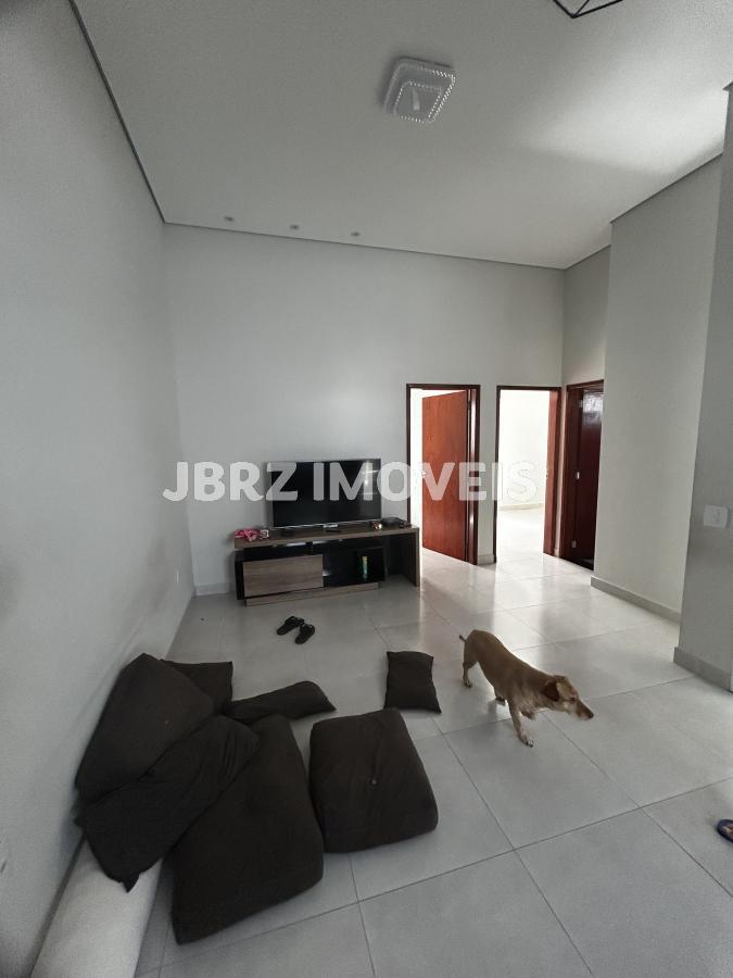 Casa à venda com 2 quartos, 97m² - Foto 3