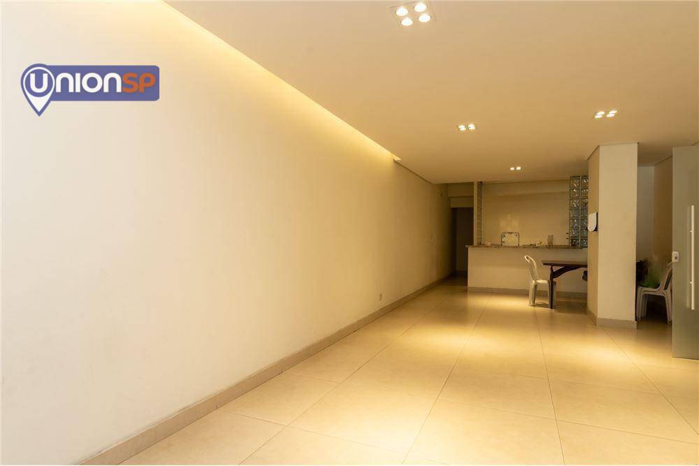 Apartamento à venda com 2 quartos, 68m² - Foto 26